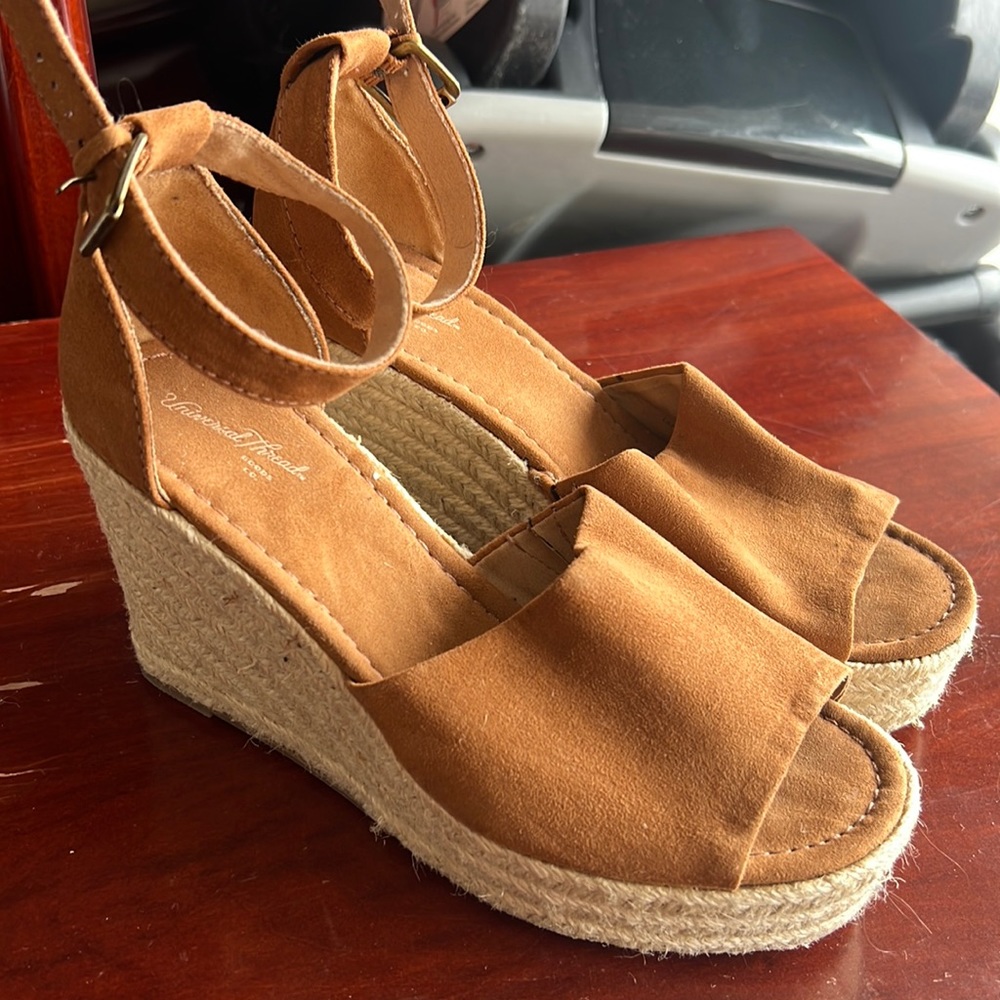 Wedge sandal